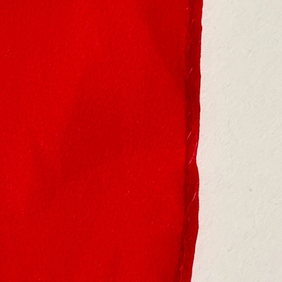 🌟HP🌟VTG 1991 Liz Claiborne Geometric Print Bright Color Silk Scarf Made in Japan - Picture 9 of 9